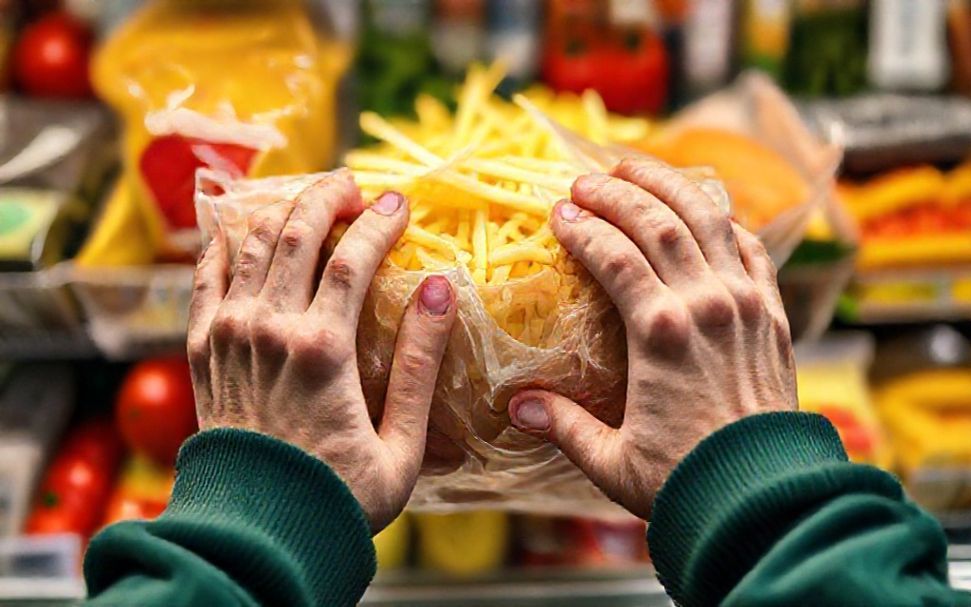 Understanding How Food Inflation Disproportionately Affects Families 1 The Truth About How Food Inflation Erodes Family Budgets*